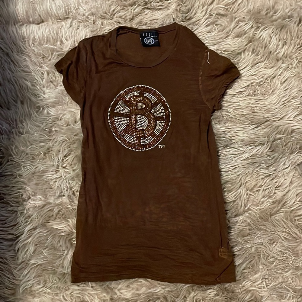Bruins shit nhl brand very lightly worn
